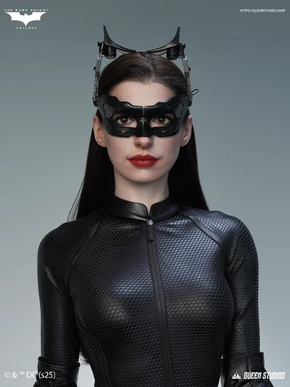 Catwoman - The Dark Knight Rises Taille réelle 1/1 - 203 cm - Queen Studios