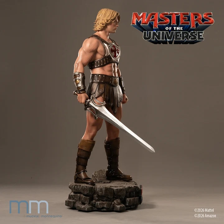 STATUE TAILLE REELLE 1/1 LIFE SIZE 207 cm - HE-MAN : Les Maîtres de l'Univers (2026)
