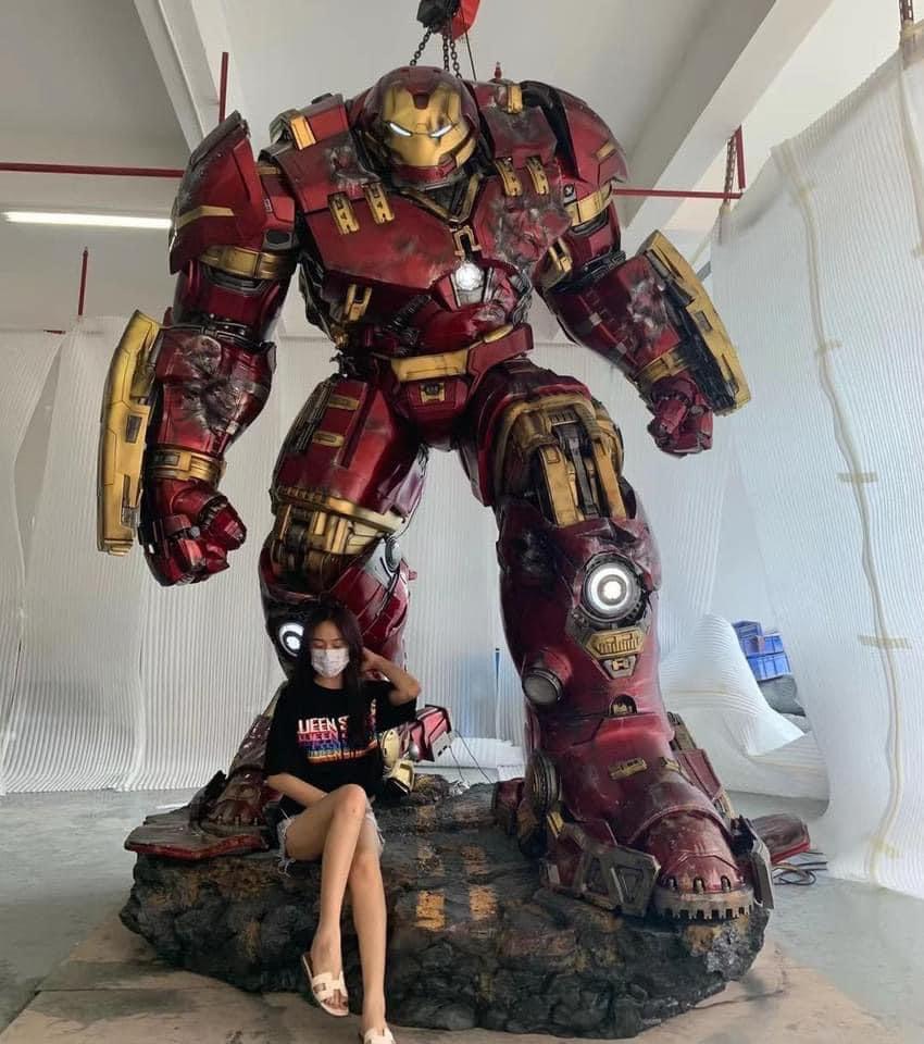 HULKBUSTER LIFE SIZE 1/1 - STATUE IRON MAN MARK 44 - TAILLE REELLE 350cm - QUEEN STUDIOS