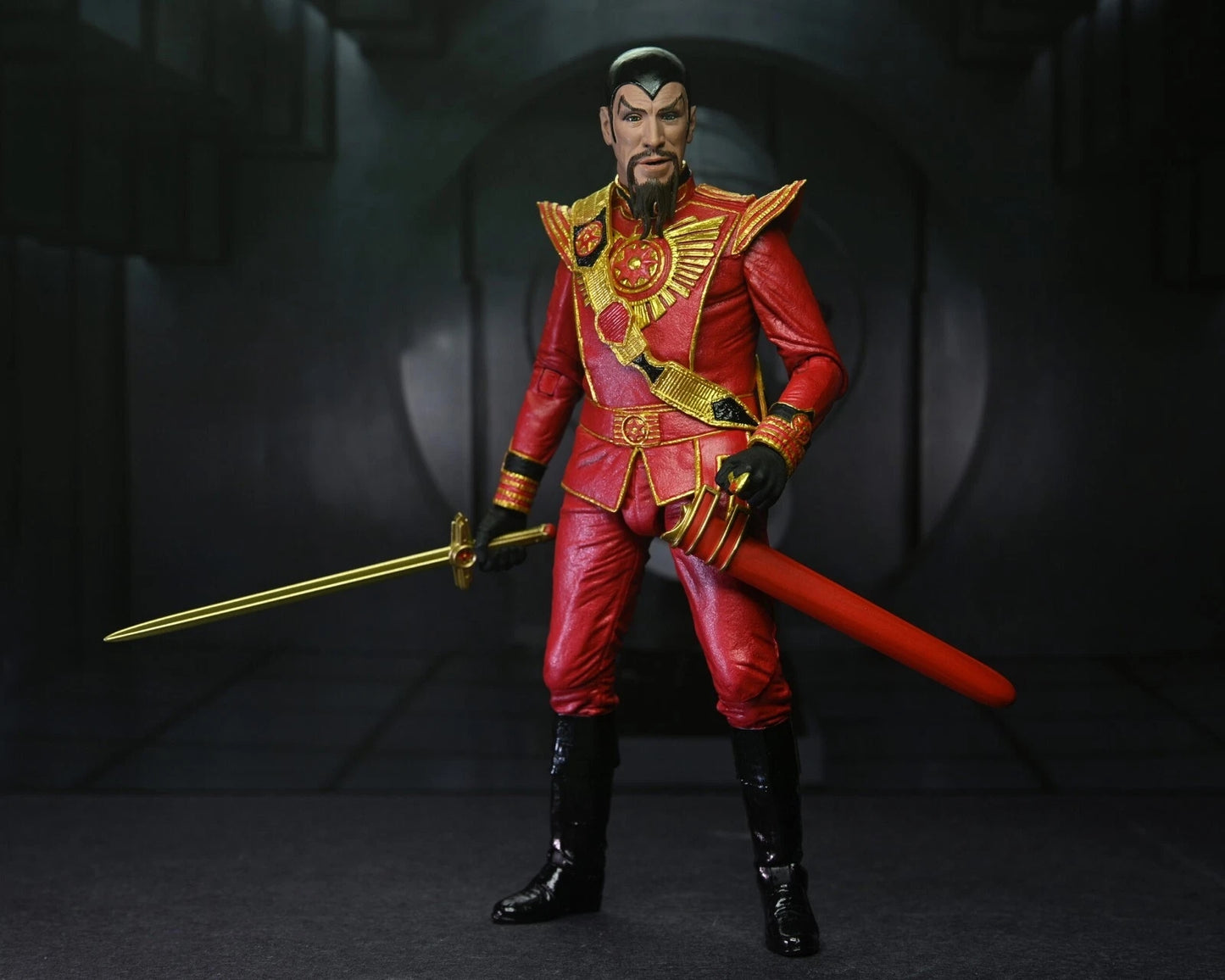 MING - Tenue Militaire rouge -  Figurine NECA Ultimate - 18cm (Final Battle) Collectible