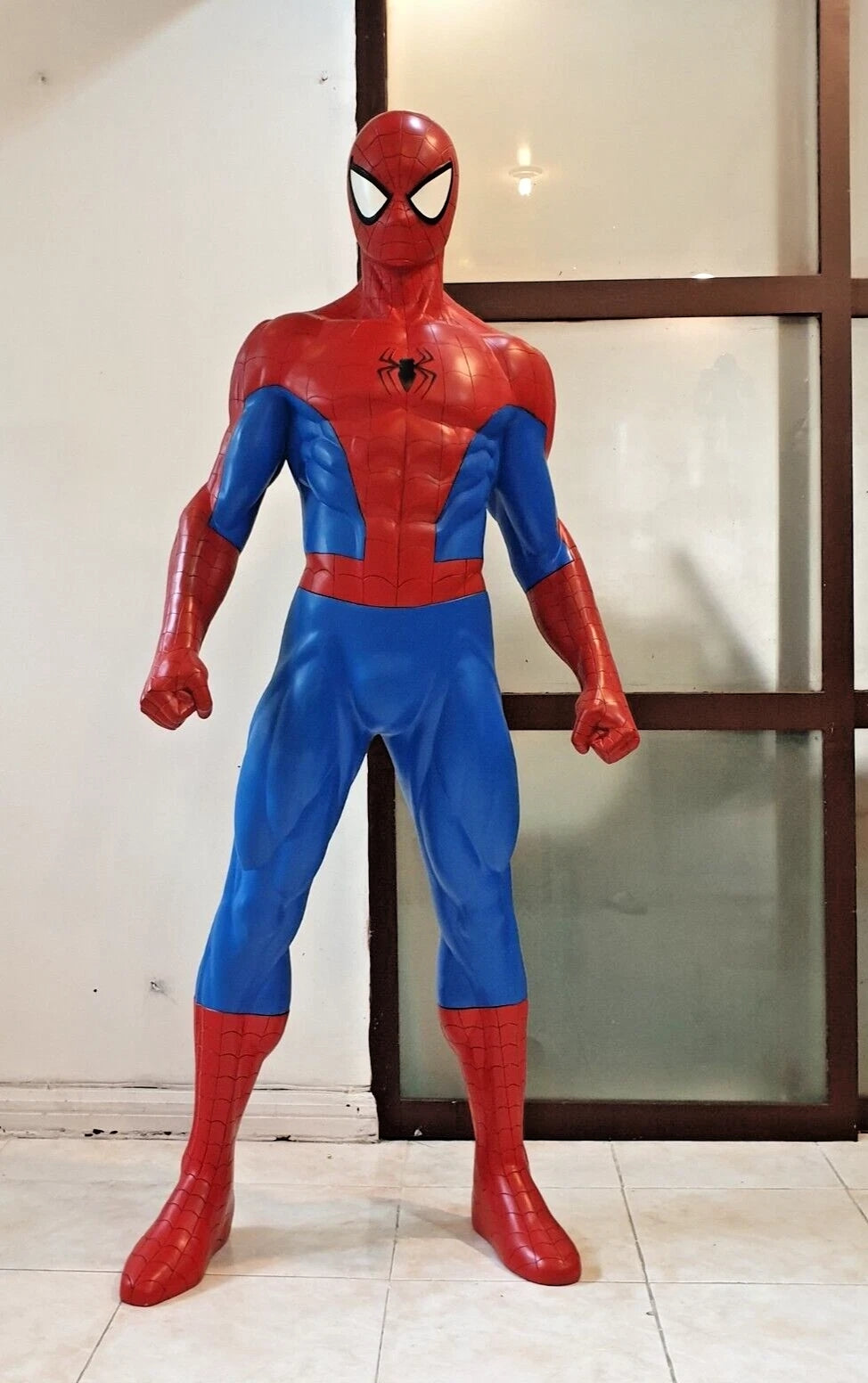 SPIDER-MAN -LIFE SIZE -  Statue classic taille réelle 1/1 magasin présentoir cinéma-
