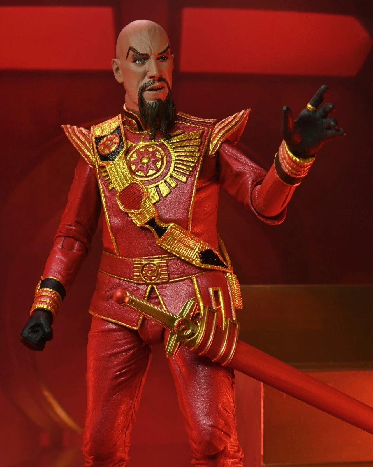 MING - Tenue Militaire rouge -  Figurine NECA Ultimate - 18cm (Final Battle) Collectible